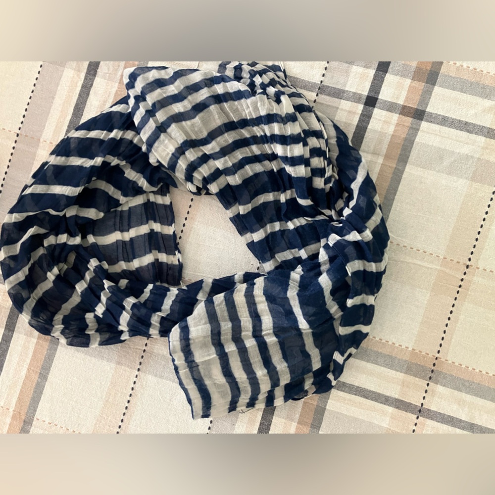 Women’s scarf blue & white stripe sheer material